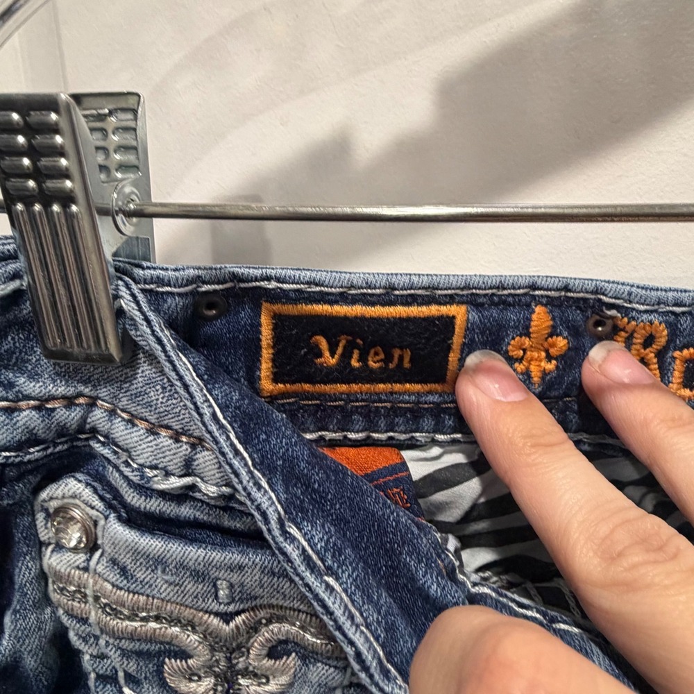 Rock Revival Womens Vien Capri Jeans Embellished Fleur De Lis Blue Size 32 - Picture 6 of 16